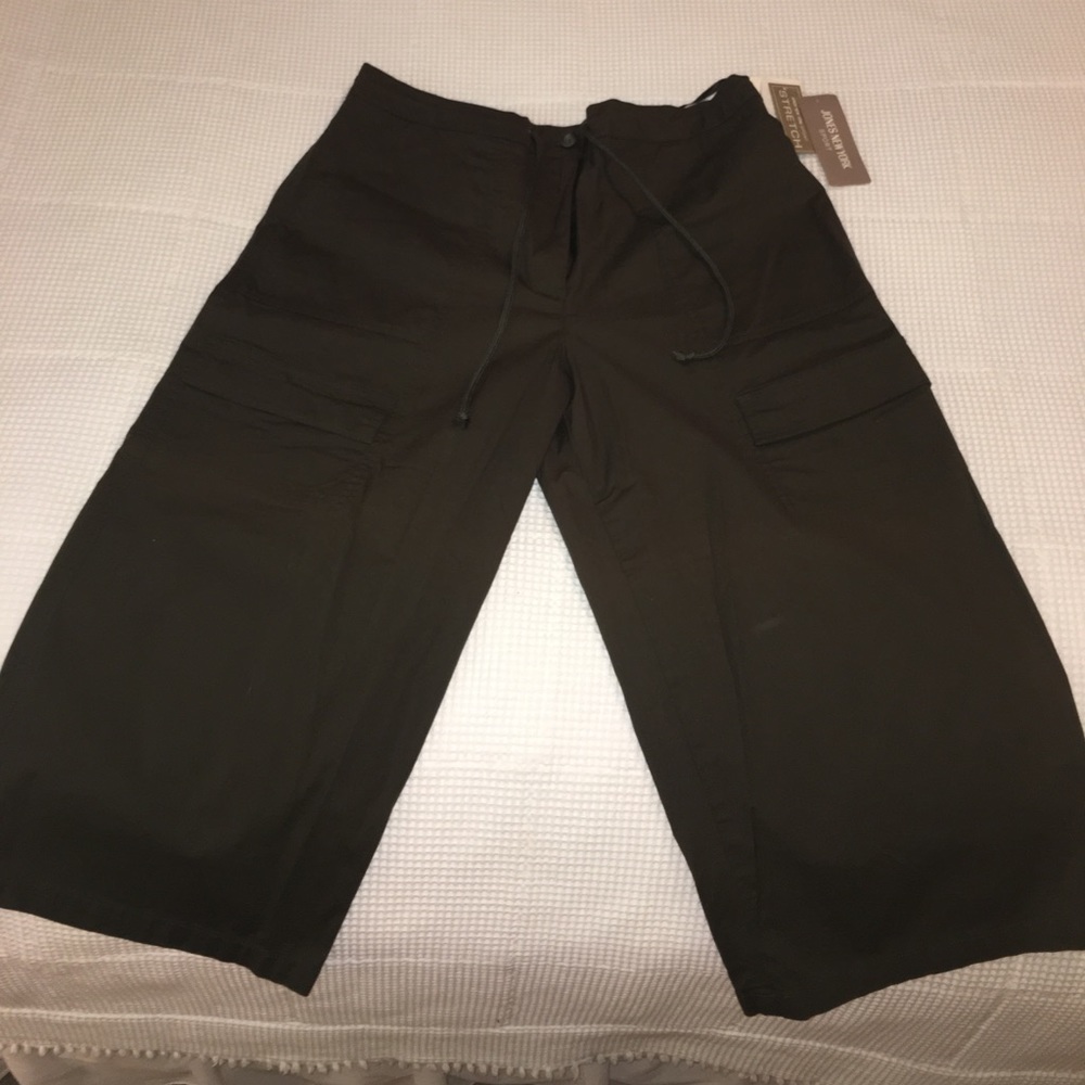 New Jones New York cotton Capri cargo pants